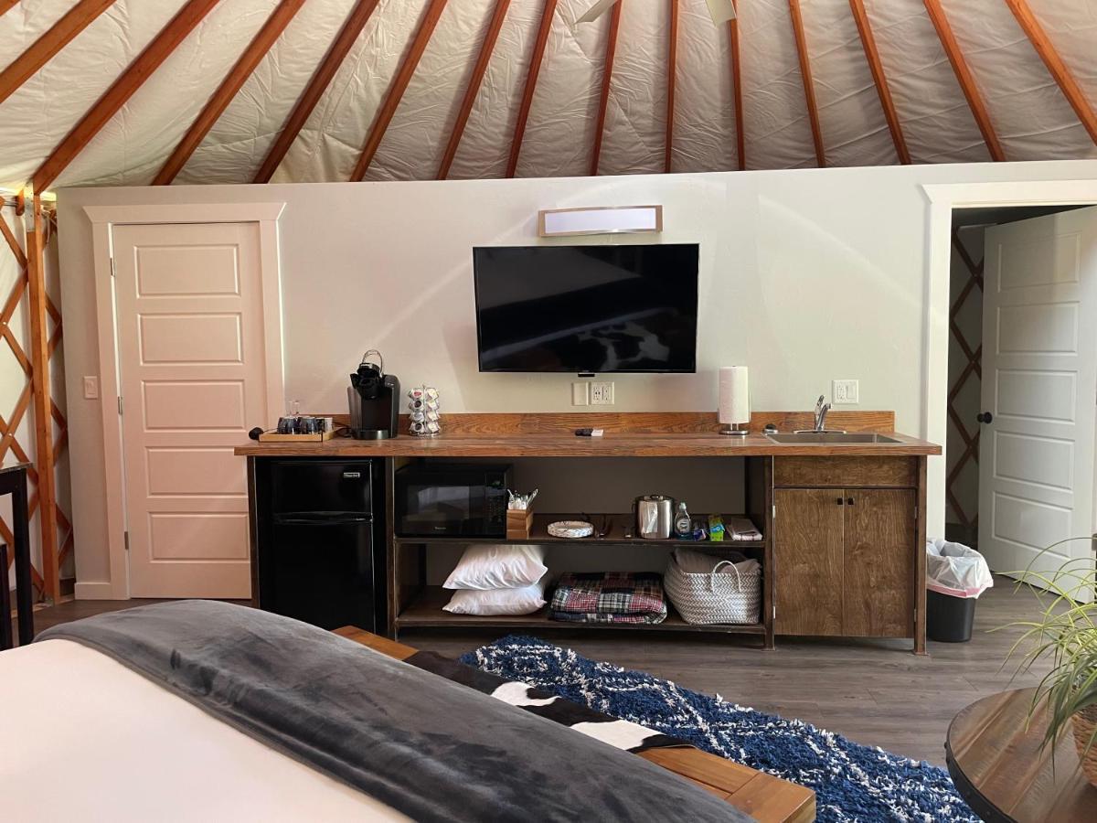 Escalante Yurts - Luxury Lodging Εξωτερικό φωτογραφία