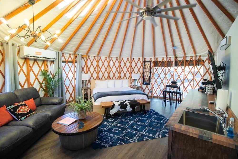Escalante Yurts - Luxury Lodging Εξωτερικό φωτογραφία