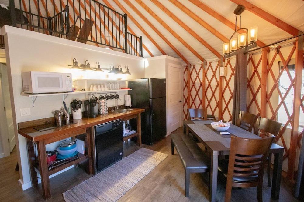 Escalante Yurts - Luxury Lodging Εξωτερικό φωτογραφία